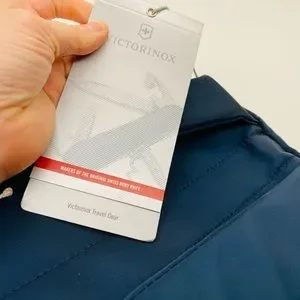 NWT Victoinox Victoria Classic Business Backpack Small, Deep Lake (Blue) Victorinox Victoria 2.0 Deluxe Business Backpack | Airline Intl main image 3